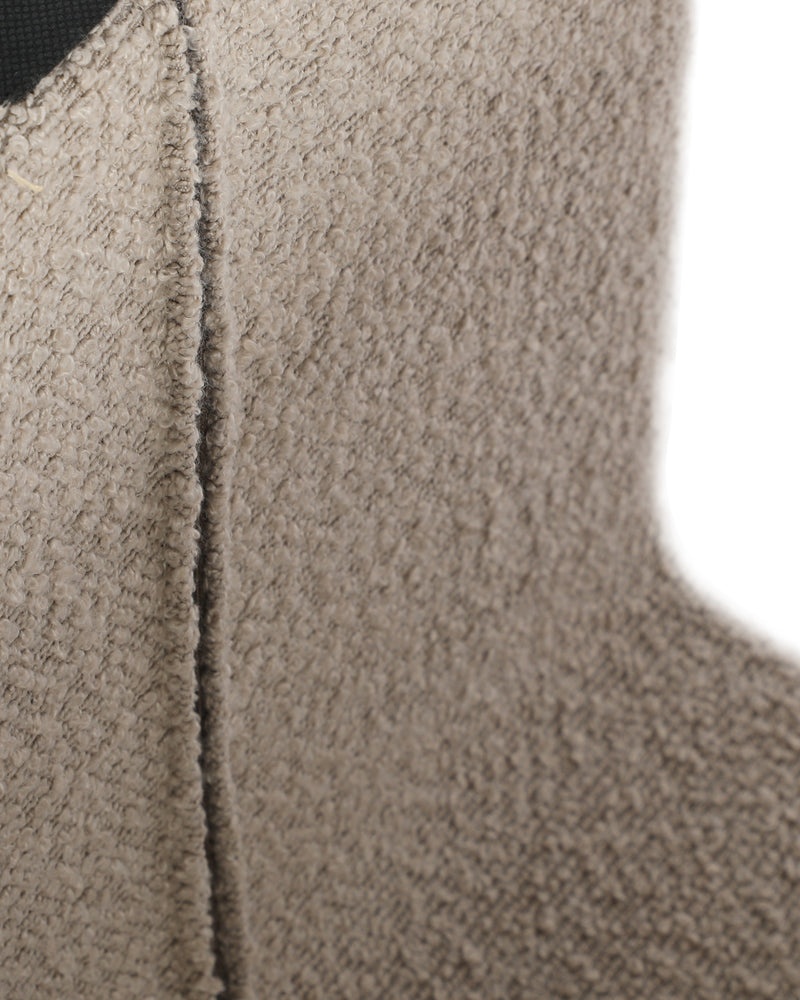 Arc Bench in Hazelnut Cream, upholstery channel detail