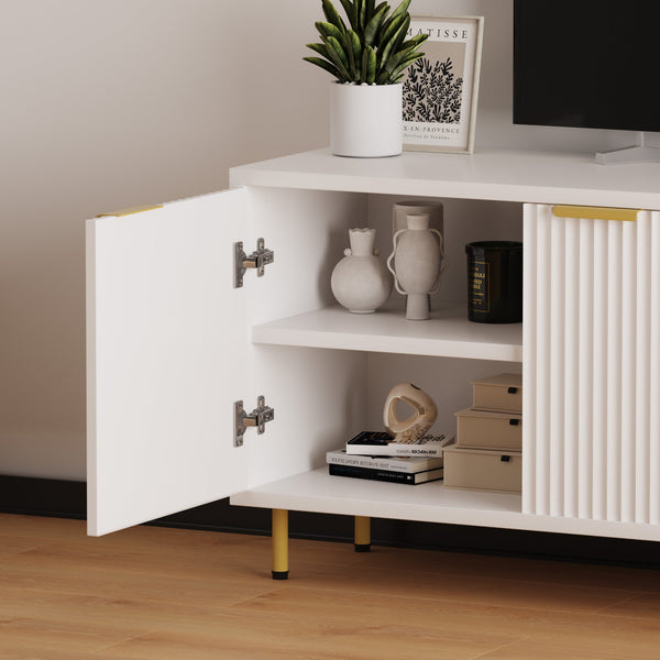 Luna Media Unit in Chantilly in a living room with natural light
